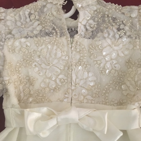 Girls Sz 5 Hollywood Babe Pearl Lace Dress EUC - Picture 4 of 5